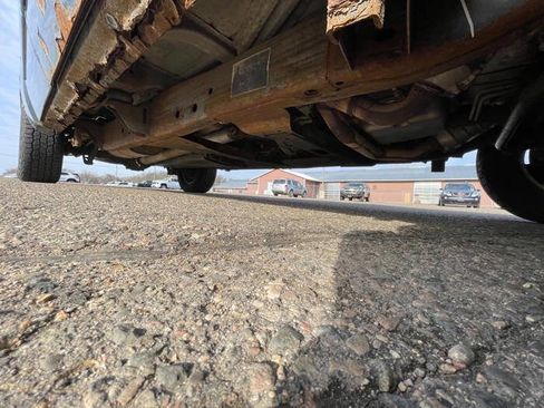 Used 2010 Chevrolet Silverado 1500 LT w/ Power Pack Plus image 18