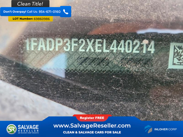 Used 2014 Ford Focus SE FWD image 16