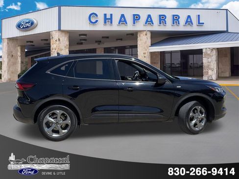Certified 2025 Ford Escape ST-Line AWD/4WD image 5
