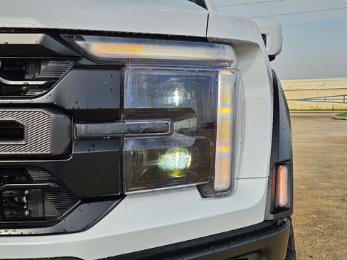 Certified 2025 Ford F150 Raptor AWD/4WD image 12
