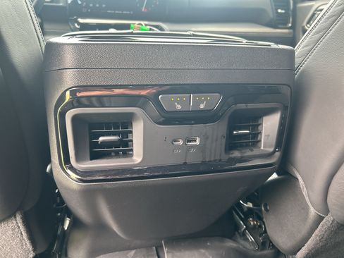 Used 2023 GMC Sierra 1500 AT4X AWD/4WD image 18