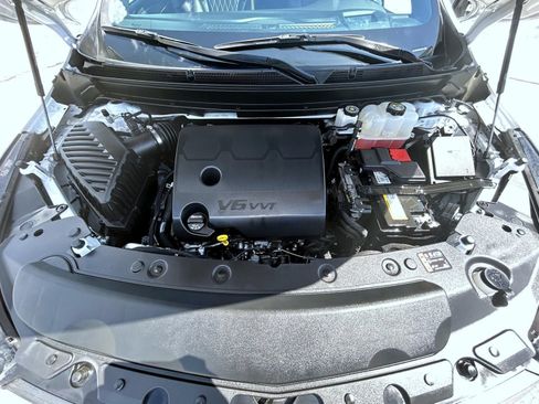 Used 2024 Buick Enclave Avenir w/ Avenir Technology Package AWD/4WD image 25