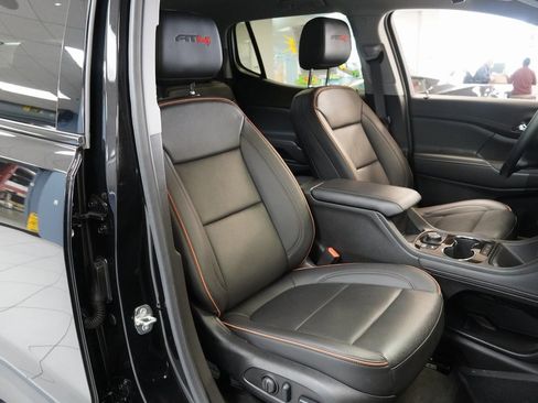 Certified 2023 GMC Acadia AT4 w/ Preferred Package image 32