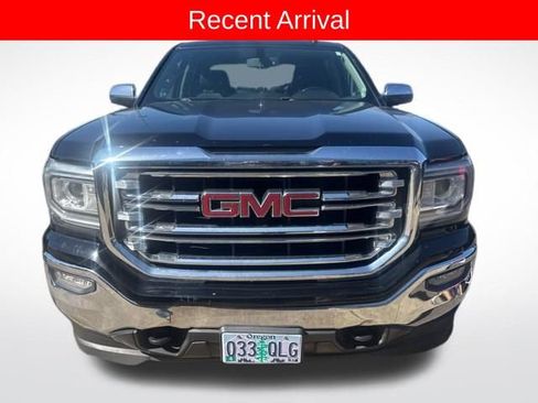 Used 2017 GMC Sierra 1500 SLT w/ SLT Premium Package AWD/4WD image 2