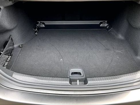 Used 2025 Mercedes-Benz C 300 Sedan image 37