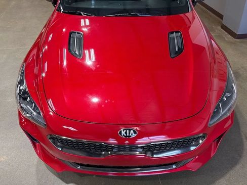 Used 2019 Kia Stinger GT1 AWD/4WD image 80