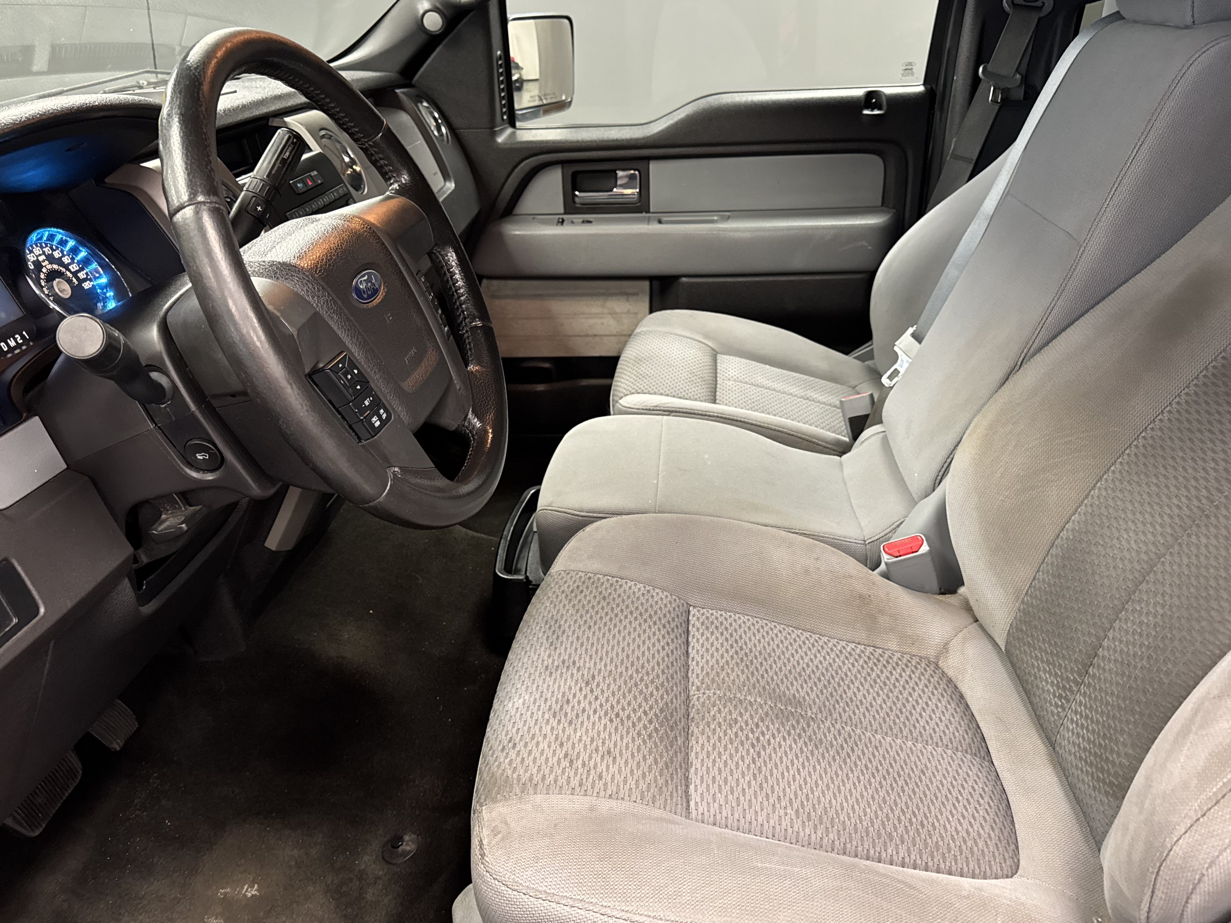 Used 2012 Ford F150 XLT w/ XLT Chrome Pkg RWD image 7