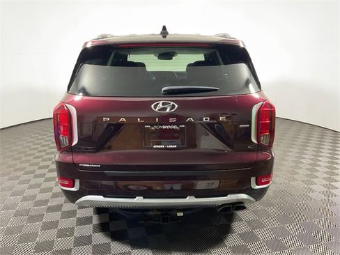 Used 2022 Hyundai Palisade Calligraphy image 13