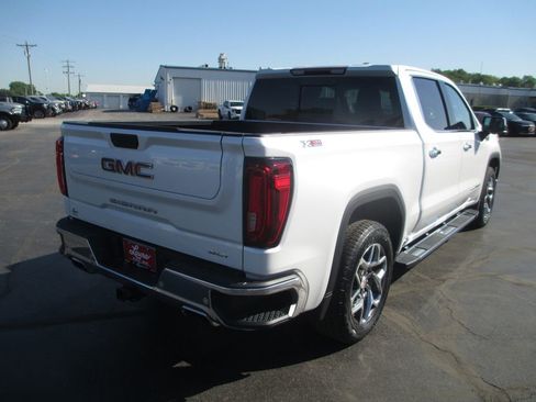 Used 2023 GMC Sierra 1500 SLT w/ SLT Premium Plus Package AWD/4WD image 6