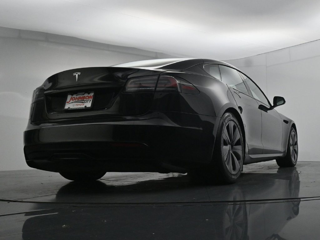 Used 2022 Tesla Model S AWD/4WD image 37