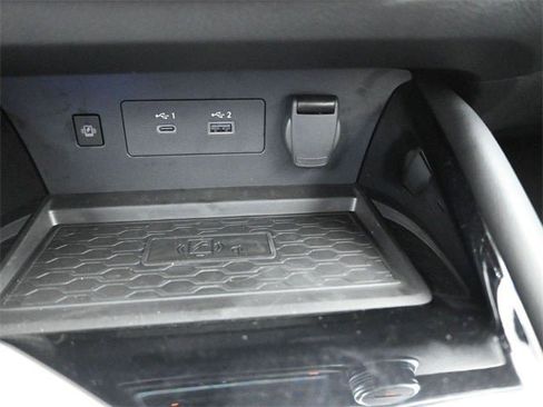 New 2025 Nissan Altima 2.5 SR image 21