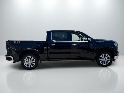 Used 2024 Chevrolet Silverado 1500 LTZ w/ LTZ Premium Package AWD/4WD image 8
