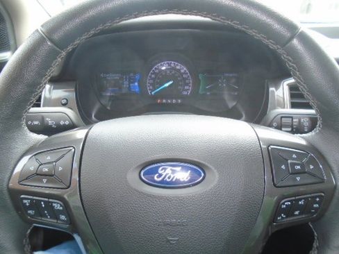 Used 2019 Ford Ranger Lariat w/ Equipment Group 501A Mid image 17