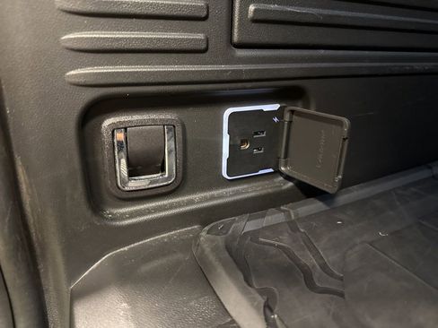 Used 2025 GMC Hummer EV 3X w/ LPO, Sport Package image 56