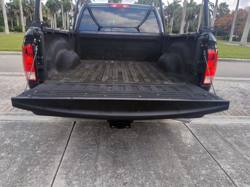 Used 2017 RAM 1500 Tradesman RWD image 13
