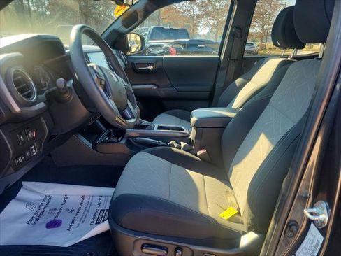 Certified 2023 Toyota Tacoma 4x4 Double Cab image 21