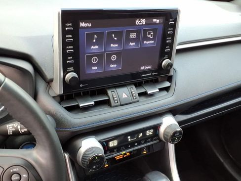 Used 2022 Toyota RAV4 XSE w/ XSE Grade Weather Package AWD/4WD image 20