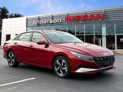 Used 2023 Hyundai Elantra Limited