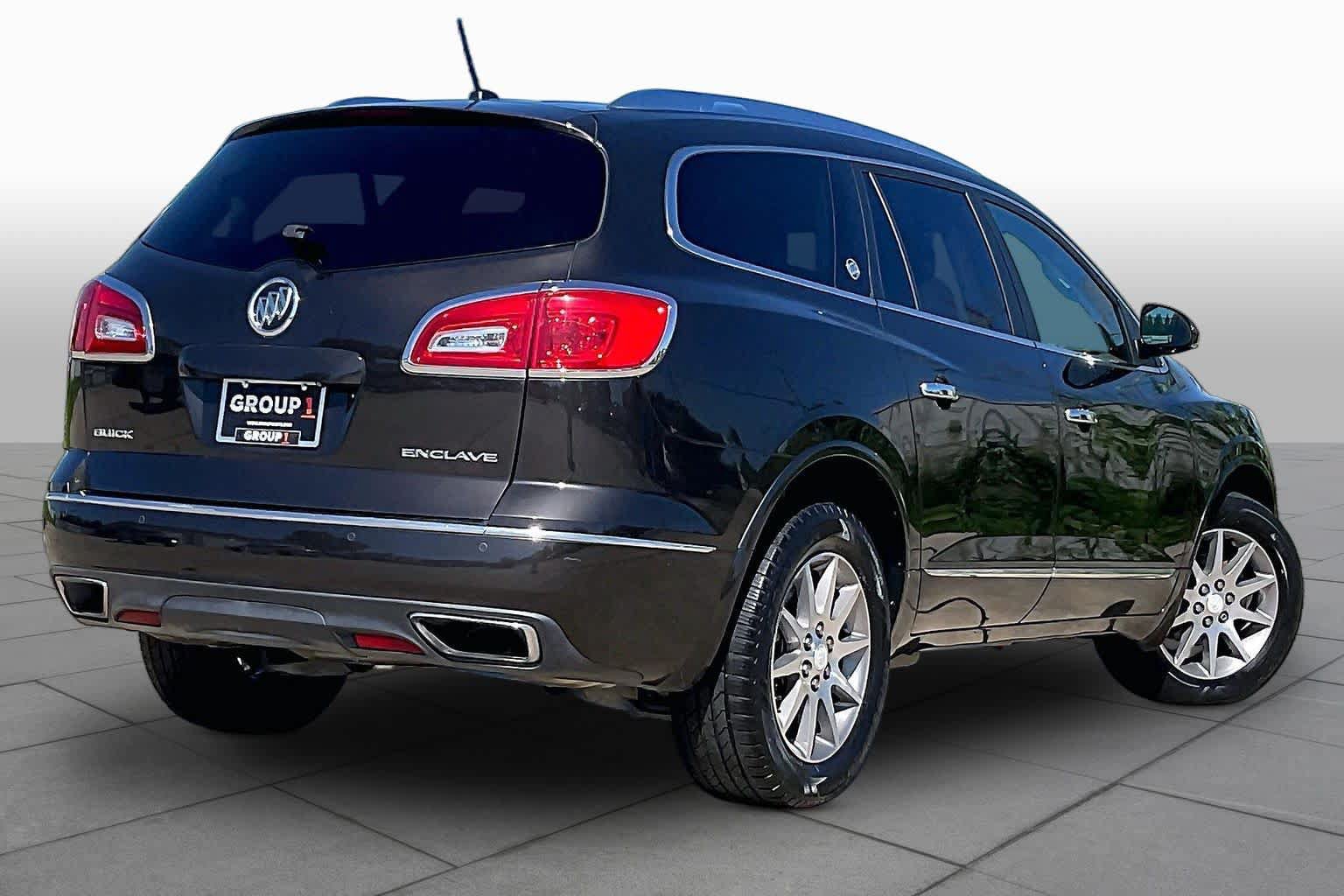 Used 2014 Buick Enclave Leather FWD image 12