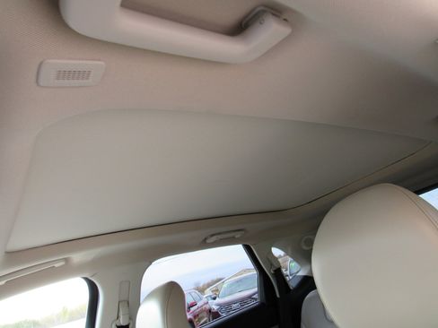 Used 2019 Ford Edge Titanium w/ Equipment Group 301A image 29