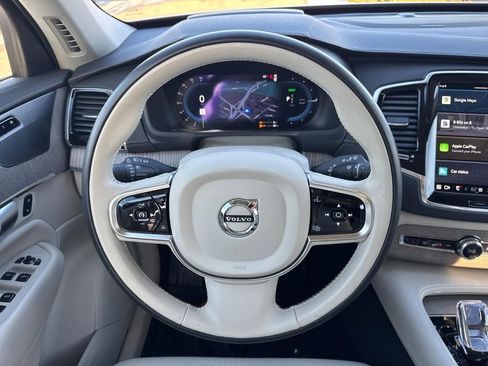 Certified 2024 Volvo XC90 T8 Ultimate w/ Protection Package Premier image 12
