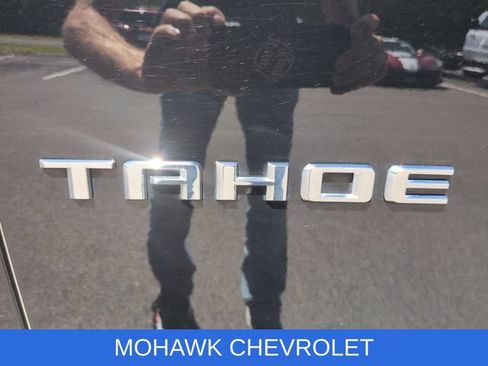 Used 2022 Chevrolet Tahoe LT w/ Luxury Package AWD/4WD image 34