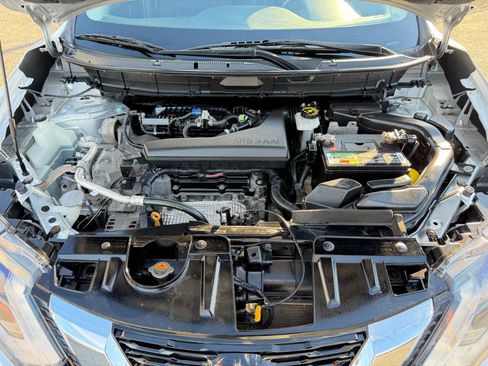 Used 2018 Nissan Rogue SV AWD/4WD image 75