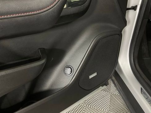 Used 2022 Chevrolet Blazer RS w/ Enhanced Convenience Package image 29