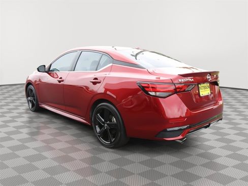Used 2025 Nissan Sentra SR image 4