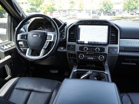 Used 2022 Ford F250 Lariat w/ Tremor Off-Road Package AWD/4WD image 30