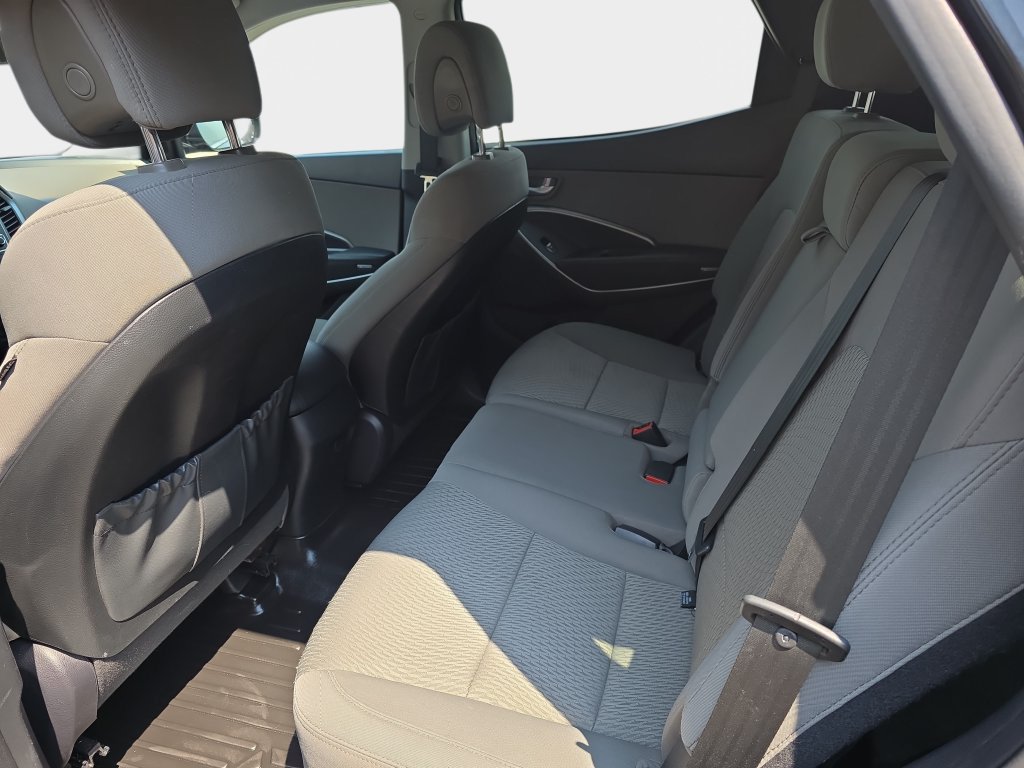 Used 2018 Hyundai Santa Fe Sport AWD/4WD image 16