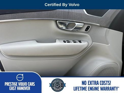 Certified 2025 Volvo XC90 B5 Plus AWD/4WD image 16