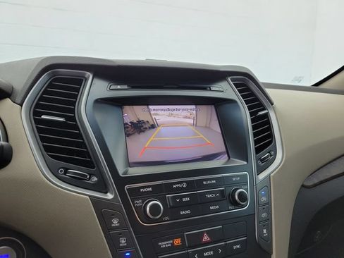 Used 2017 Hyundai Santa Fe SE w/ SE Premium Package 02 FWD image 27