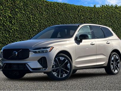 New 2026 Volvo XC60 B5 Plus w/ Climate Package