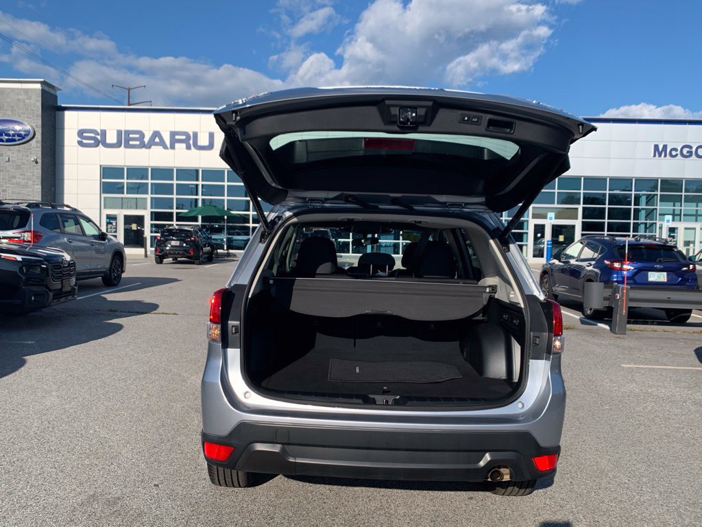 Used 2023 Subaru Forester Premium AWD/4WD image 28