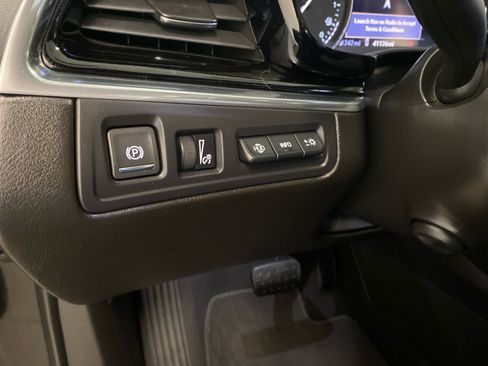 Used 2020 Cadillac XT6 Premium Luxury image 19