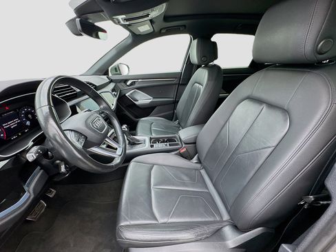 Used 2022 Audi Q3 2.0T Premium w/ Convenience Package image 13