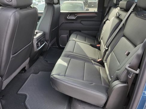 New 2026 GMC Sierra 2500 Denali w/ Denali Reserve Package image 4