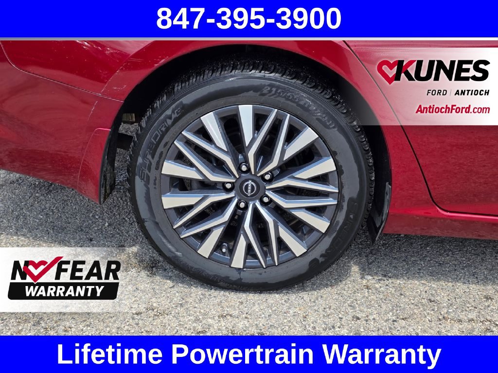 Used 2024 Nissan Altima 2.5 SV w/ SV Premium Package FWD image 14