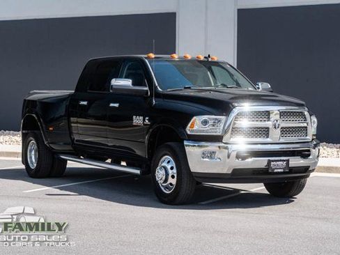 Used 2014 RAM 3500 Laramie AWD/4WD image 14