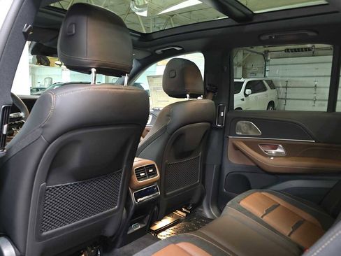 New 2026 Mercedes-Benz GLE 53 AMG 4MATIC image 21