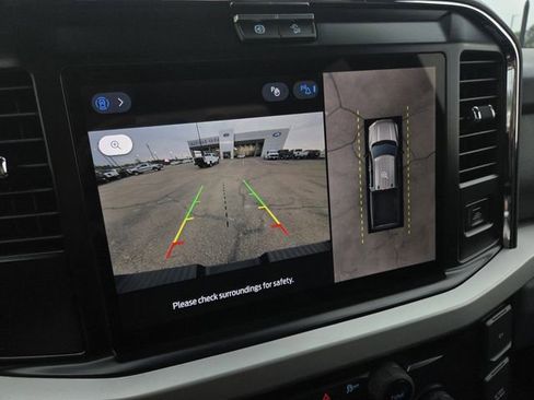 New 2026 Ford F250 XLT w/ XLT Premium Package AWD/4WD image 9
