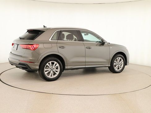 New 2025 Audi Q3 2.0T Premium image 7