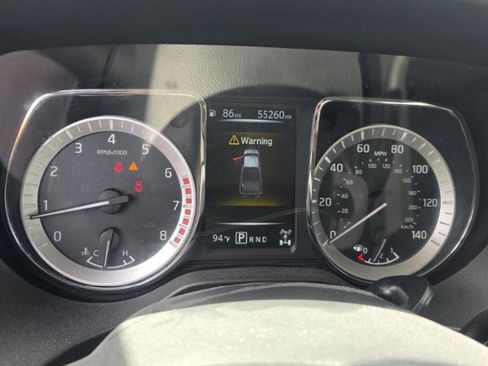 Used 2017 Nissan Titan PRO-4X AWD/4WD image 14