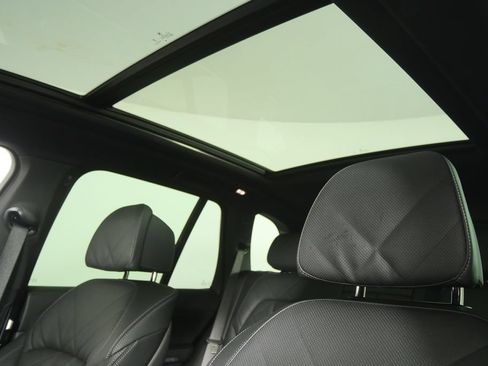 Used 2026 BMW X5 sDrive40i RWD image 11