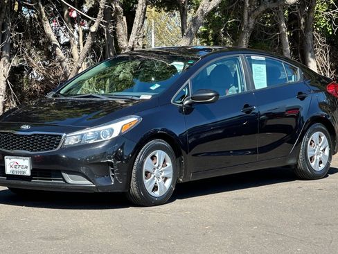 Used 2018 Kia Forte LX FWD image 8