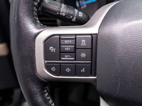 Used 2022 Ford Expedition Max XLT image 27