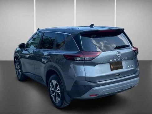 Used 2022 Nissan Rogue SV AWD/4WD image 11