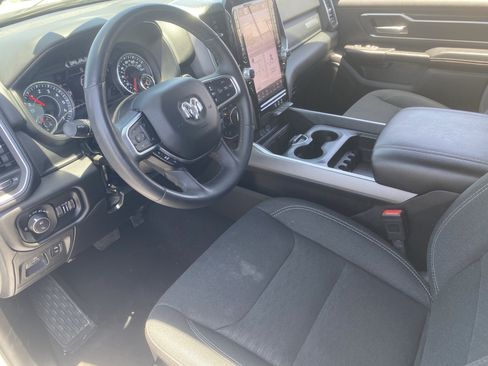 Certified 2025 RAM 1500 Big Horn AWD/4WD image 17