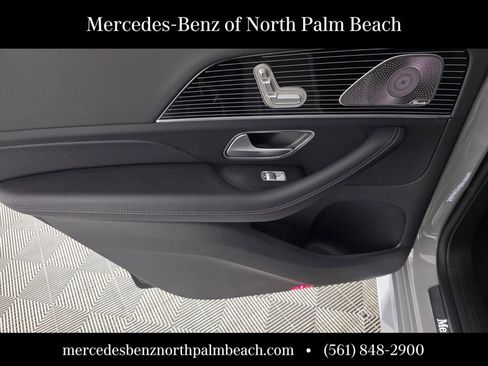 New 2026 Mercedes-Benz GLS 450 4MATIC image 15